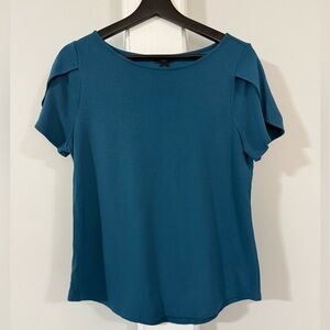 Ann Taylor Teal Blue Tulip Sleeved T-Shirt, L